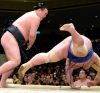 Kotoshogiku contre Ikioi