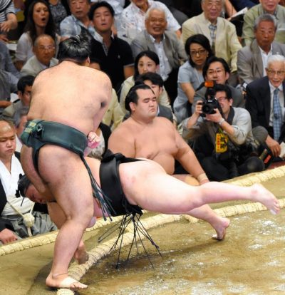 Mauvais départ pour Gôeidô avec sa défaite contre Takayasu