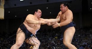 Kakuryu contre Kisenosato