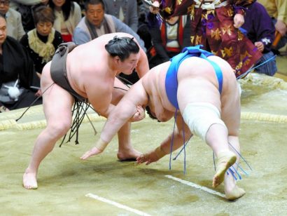 Hakuho contre Aoiyama