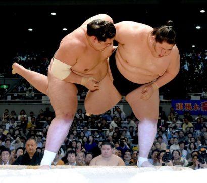 Terunofuji contre Ichinojo