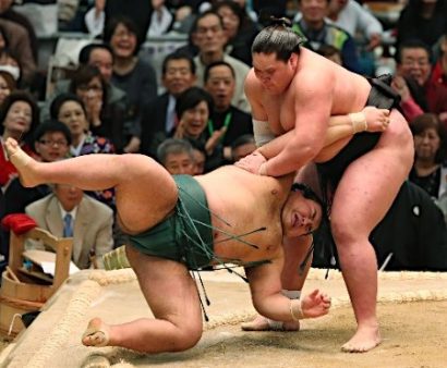 Terunofuji contre Takayasu