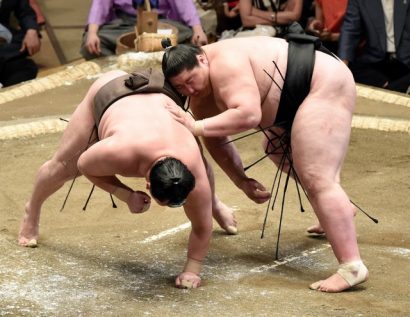 Ichinojo bat Hakuho