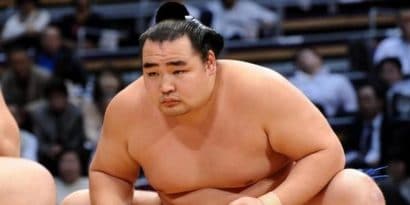 Yokozuna Kakuryû absent au tournoi de mai