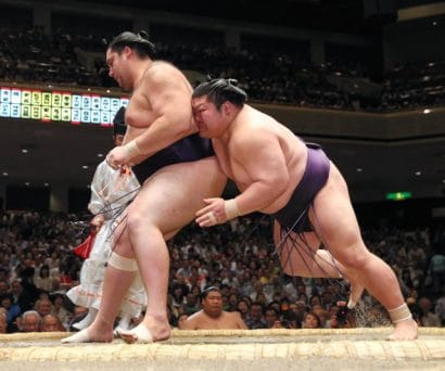 Première défaite pour Kaisei et Takayasu