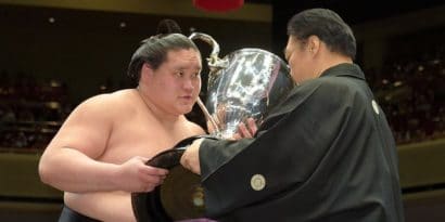 Terunofuji remporte son premier tournoi