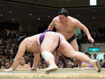 Goeido inflige une troisième victoire consécutive à Tochiozan alors que Terunofuji conserve son avantage