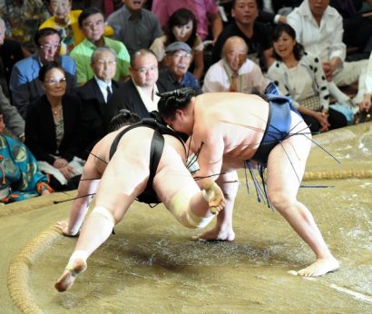Terunofuji contre Kakuryu