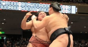 Yoshikaze contre Terunofuji