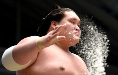 Terunofuji sera de retour en mars à Osaka