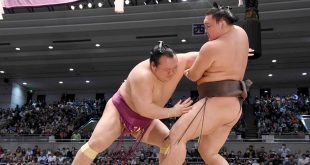 Takarafuji contre Hakuho