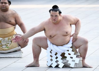 Premier yokozuna dohyo-iri pour Kisenosato