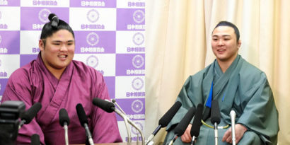 Takayoshitoshi et Enho promus en juryo