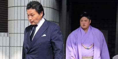 Takanohana rétrogradé suite à de nouvelles affaires