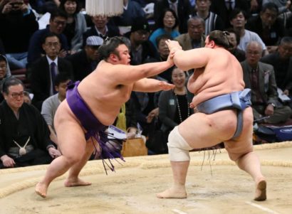 Takakeisho se débarrasse de Aoiyama