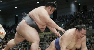 Takakeisho contre Hokutofuji