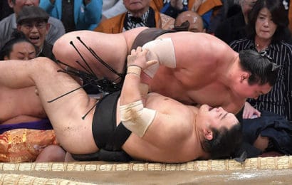 Hakuho contre Okinoumi