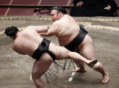 Takakeisho contre Kiribayama