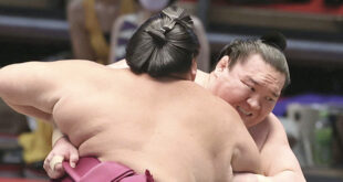 Hakuho contre Mitakeumi