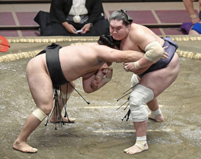Terunofuji contre Kiribayama