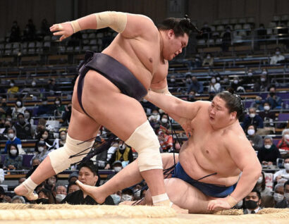 Terunofuji contre Ichinojo