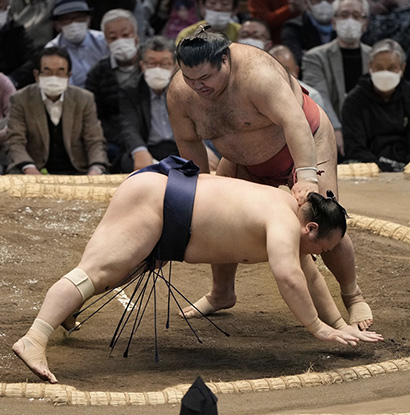 Takayasu contre Takarafuji