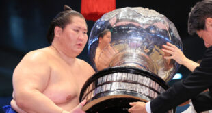 Ichinojo remporte le tournoi de Nagoya
