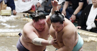 Terunofuji contre Kotonowaka