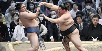 Shodai contre Wakatakakage