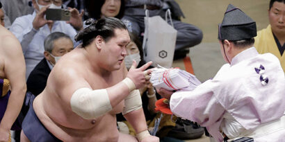 Le yokozuna Terunofuji